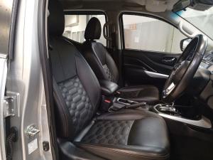 Nissan Navara 2.5DDTi double cab LE Plus 4x4 - Image 20