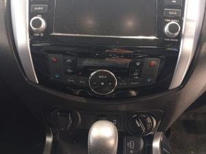 Nissan Navara 2.5DDTi double cab LE Plus 4x4 - Image 21