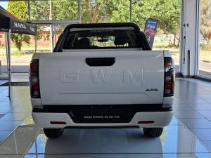 GWM P300 2.0T double cab SX 4x4 auto - Image 5