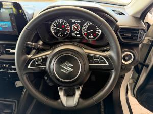 Suzuki Grand Vitara 1.5 GL manual - Image 8