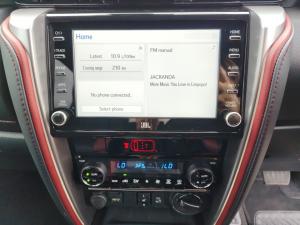 Toyota Fortuner 2.8GD-6 4x4 VX - Image 14