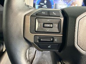 Toyota Land Cruiser Prado 2.8GD VX-R - Image 9