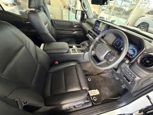 Toyota Land Cruiser Prado 2.8GD VX-R - Image 14