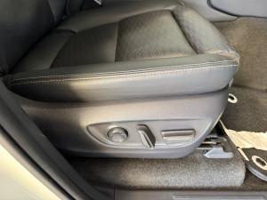 Toyota Land Cruiser Prado 2.8GD VX-R - Image 16