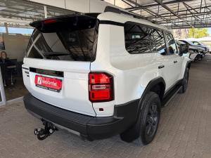 Toyota Land Cruiser Prado 2.8GD VX-R - Image 2