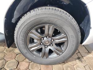 Toyota Hilux 2.4GD-6 single cab Raider auto - Image 18