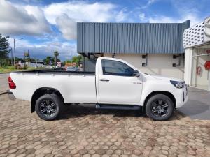 Toyota Hilux 2.4GD-6 single cab Raider auto - Image 3