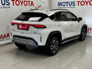 Toyota Starlet Cross 1.5 XR manual - Image 2