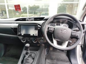 Toyota Hilux 2.4GD-6 single cab Raider manual - Image 6