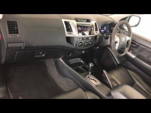 Toyota Fortuner 2.5D-4D auto - Image 7