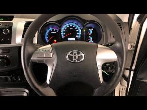 Toyota Fortuner 2.5D-4D auto - Image 8