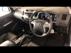 Toyota Fortuner 2.5D-4D auto - Image 10