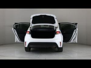 Toyota Corolla 2.0 XR - Image 24