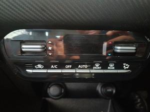 Toyota Starlet Cross 1.5 XS auto - Image 13