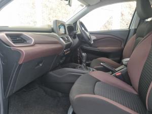 Toyota Starlet Cross 1.5 XS auto - Image 14