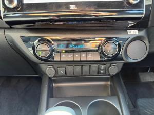 Toyota Hilux 2.8GD-6 double cab Legend auto - Image 14