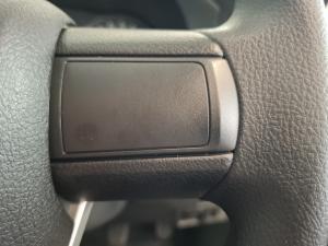 Toyota Hilux 2.4 GD-6 SR 4X4S/C - Image 10