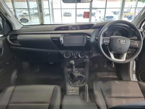 Toyota Hilux 2.4 GD-6 SR 4X4S/C - Image 6