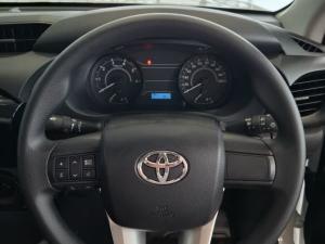 Toyota Hilux 2.4 GD-6 SR 4X4S/C - Image 8