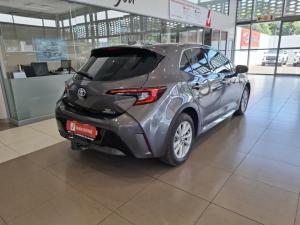 Toyota Corolla 1.8 XS Hybrid CVT - Image 2