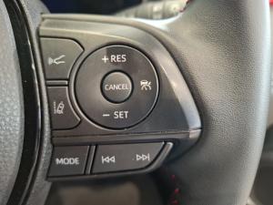 Toyota Corolla Cross 1.8 GR-S Hybrid - Image 10