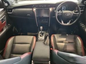 Toyota Fortuner 2.8GD-6 4X4 automatic - Image 6