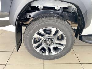 Toyota Hilux 2.8 GD-6 RB Legend RS automaticD/C - Image 12