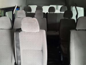 Toyota Quantum Hiace 2.5 D-4D 14 Seat - Image 15