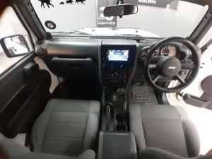 Jeep Wrangler 3.8 Rubicon 2-Door - Image 7