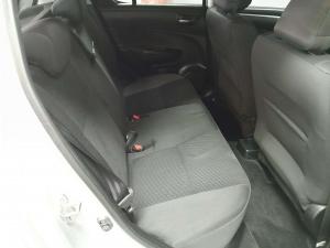 Suzuki Swift 1.2 GL - Image 12
