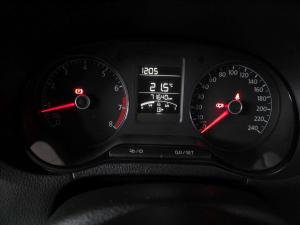 Volkswagen Polo Vivo 1.4 Trendline - Image 11