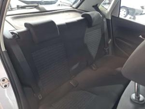 Volkswagen Polo Vivo 1.4 Trendline - Image 14