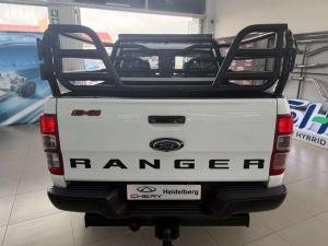 Ford Ranger FX4 2.0D 4X4 automaticD/C - Image 4