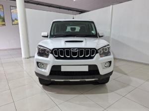 Mahindra Pik Up 2.2CRDe double cab 4x4 S6 auto - Image 4