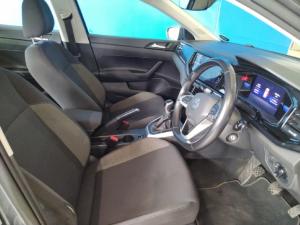 Volkswagen Polo hatch 1.0TSI Life manual - Image 11