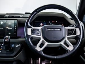 Land Rover Defender 110 D300 X-Dynamic HSE - Image 13