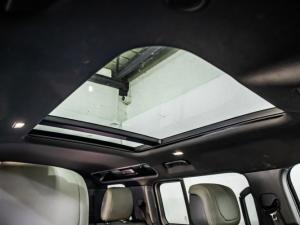 Land Rover Defender 110 D300 X-Dynamic HSE - Image 20