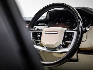 Land Rover Range Rover P530 Autobiography - Image 18
