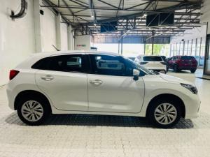 Toyota Starlet 1.5 Xi - Image 9