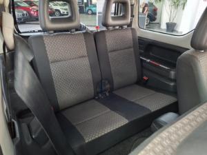 Suzuki Jimny 1.3 - Image 6