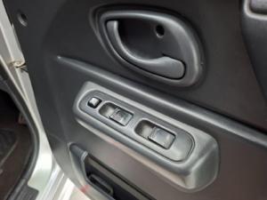 Suzuki Jimny 1.3 - Image 7