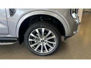 Ford Everest 3.0TD V6 4WD Platinum - Image 9