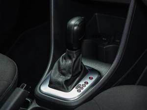 Volkswagen Polo Vivo hatch 1.6 Life - Image 20