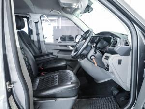 Volkswagen Transporter 2.0BiTDI Kombi SWB Trendline Plus 4Motion - Image 12