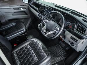 Volkswagen Transporter 2.0BiTDI Kombi SWB Trendline Plus 4Motion - Image 13