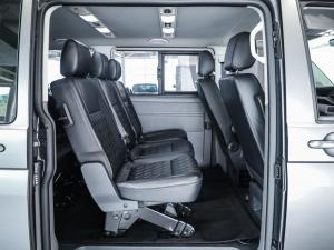 Volkswagen Transporter 2.0BiTDI Kombi SWB Trendline Plus 4Motion - Image 16