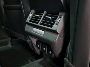Land Rover Range Rover Evoque D180 SE - Image 26