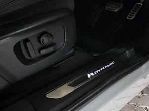 Land Rover Range Rover Evoque D180 SE - Image 32