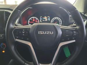 Isuzu D-Max 1.9TD double cab LS auto - Image 13