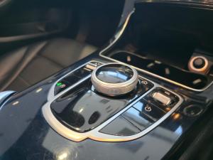 Mercedes-Benz C-Class C200 - Image 10